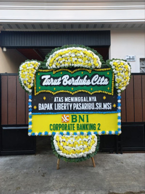 Papan Bunga Duka di Banuaran Nan Xx