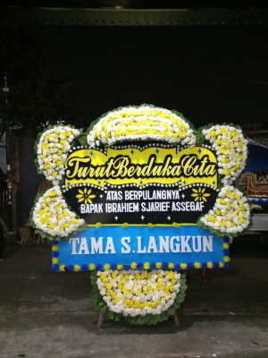 Papan Bunga Duka di Banuaran Nan Xx